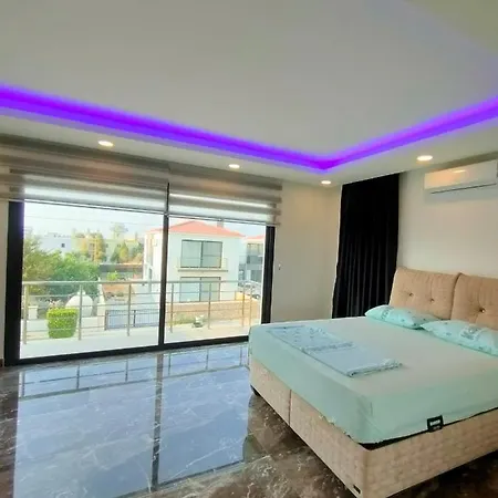 Lux Villas Of Kyrenia * Kirenia