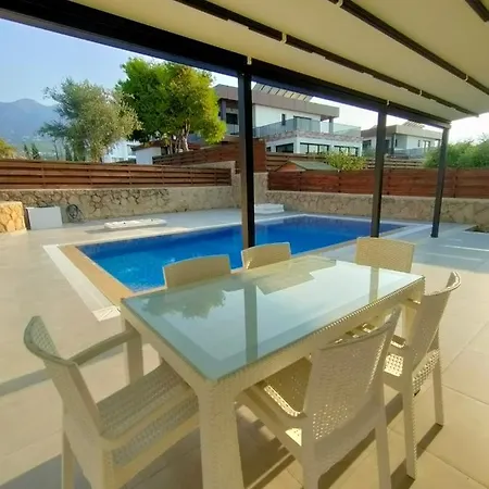 Lux Villas Of Kyrenia
